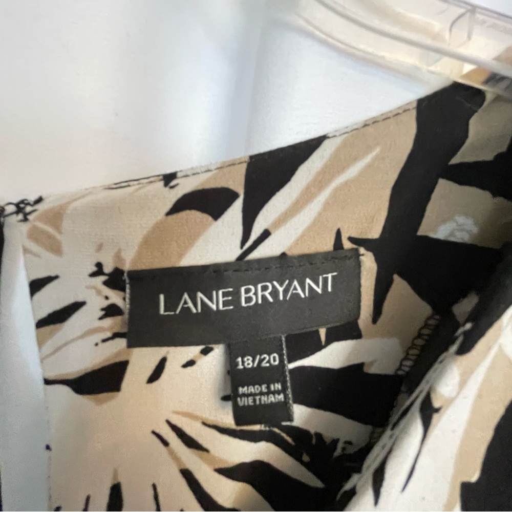 Lane Bryant Black and White maxi Dress with pockets - Picture 5 of 6